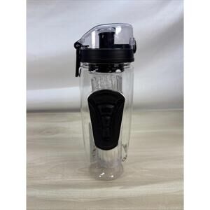 AquaFrut 32oz/946mL Fruit Infuser Water Bottle Black